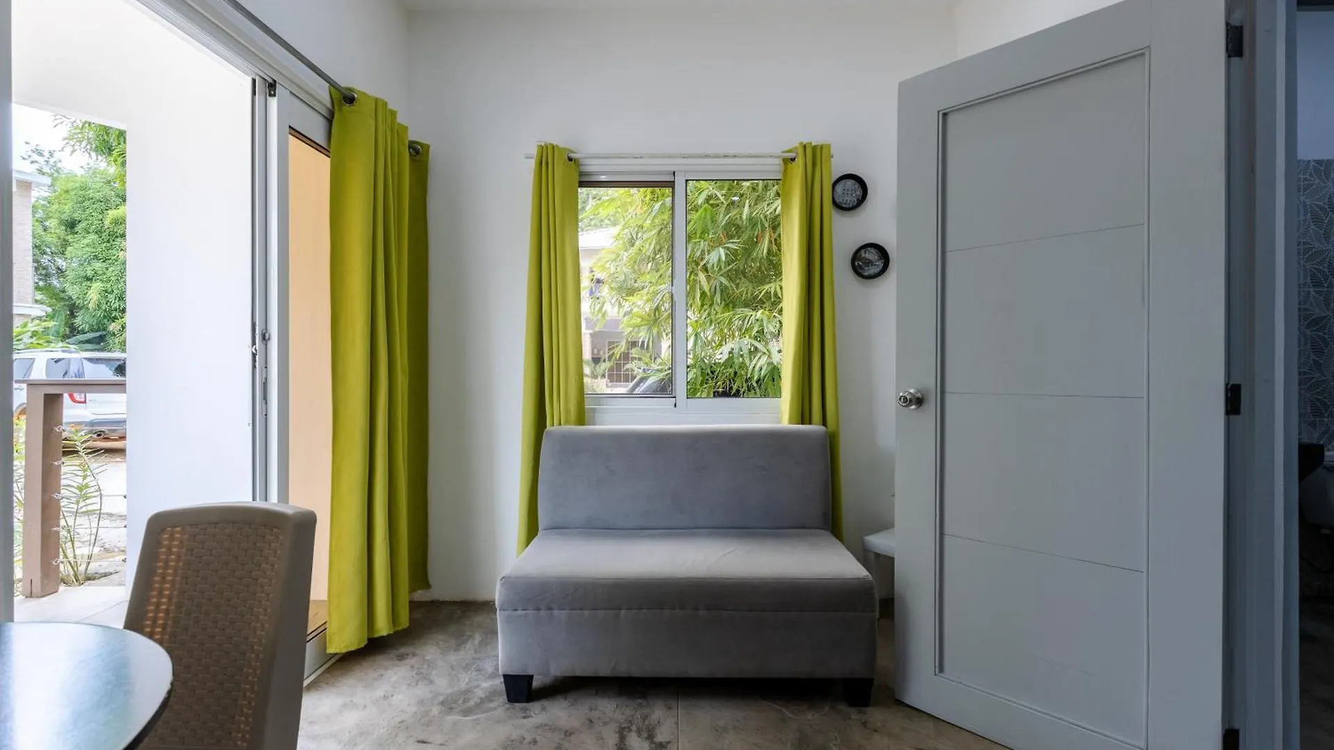 라스테레나스 El Patio De Lucia Residencia 아파트 0*,